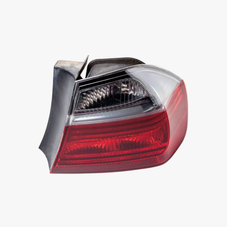 Aftermarket tail lights